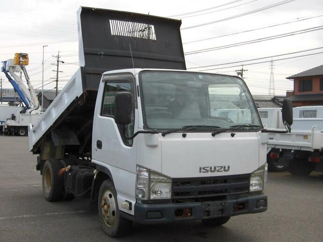 いすゞ エルフ 小型 土砂ダンプ BKG-NJR85AD(11582) 1枚目
