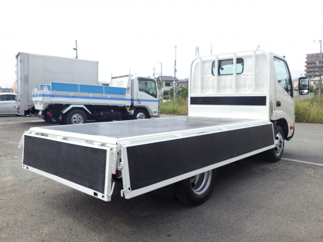 トヨタ ダイナ 小型 平ボディ TPG-XZC605(112058) 22枚目