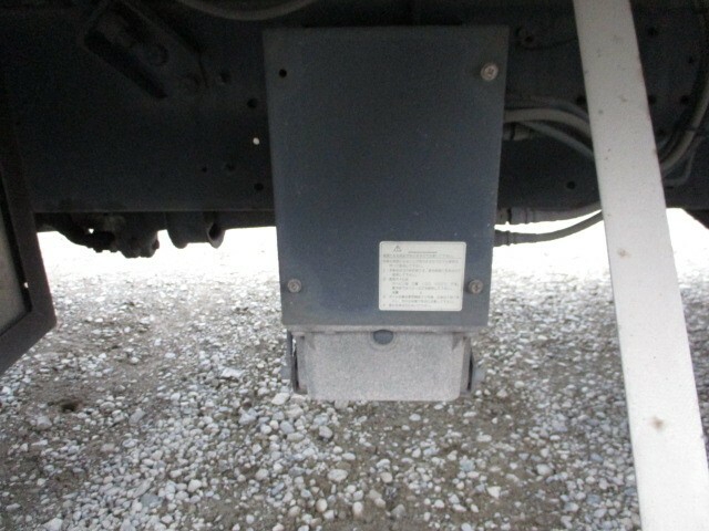UDトラックス（日産） クオン 大型 ウィング PKG-CD4ZA(8857) 16枚目