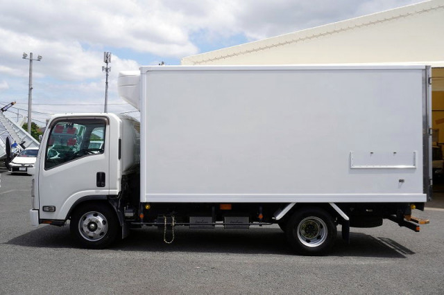 いすゞ エルフ 小型 冷蔵冷凍バン 2RG-NPR88AN(107420) 3枚目