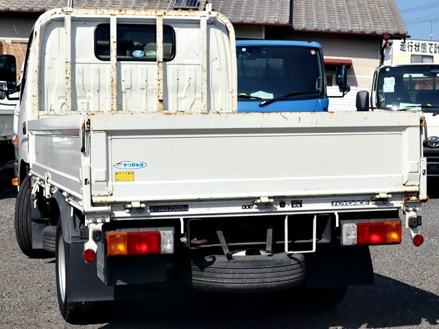 トヨタ トヨエース 小型 平ボディ 2RG-XZC605(112205) 2枚目