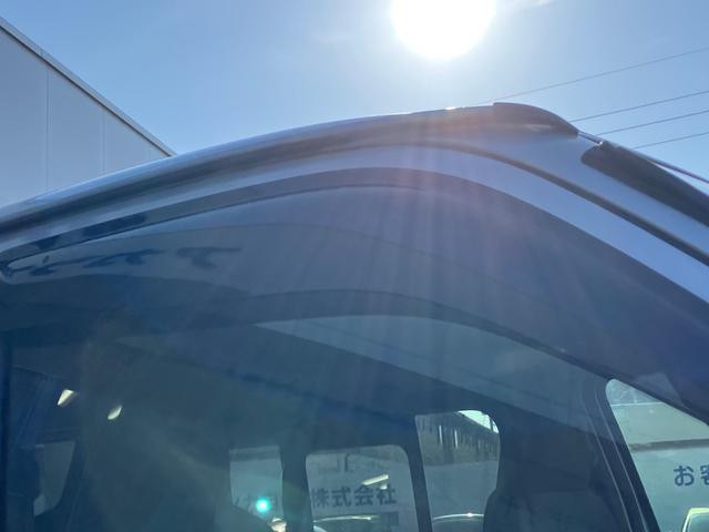 トヨタ ハイエース 小型 バン QDF-GDH206V(86503) 4枚目