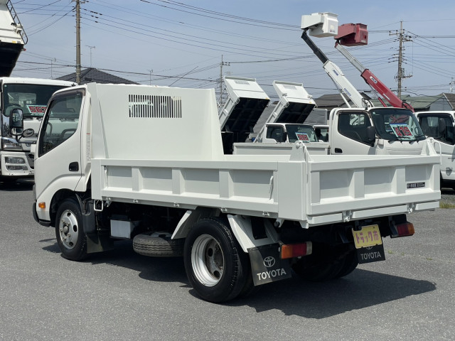 トヨタ ダイナ 小型 土砂ダンプ TKG-XZU620D(109058) 5枚目