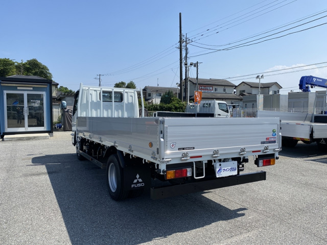 三菱ふそう キャンター 小型 平ボディ 2RG-FEAV0(112590) 6枚目