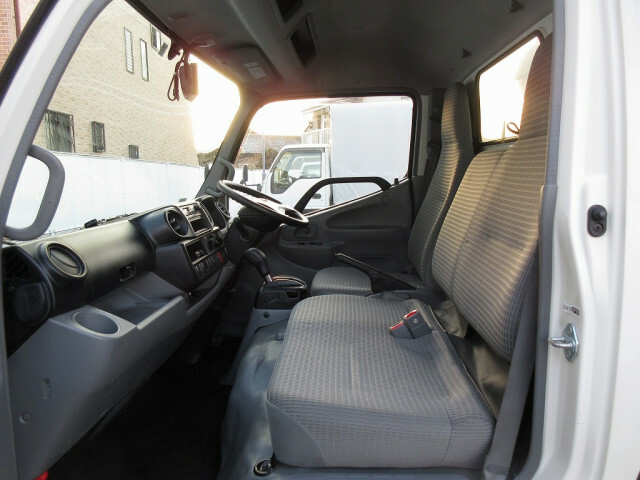 トヨタ トヨエース 小型 バン TKG-XZU605(9230) 45枚目