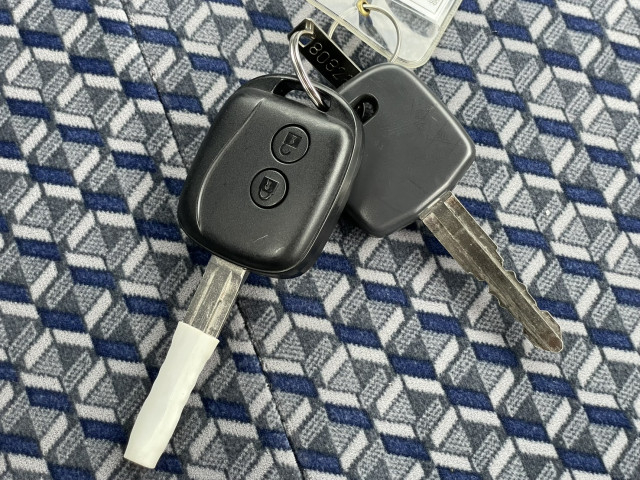 日産自動車 アトラス 小型 平ボディ 2RG-AMR88AR(111640) 42枚目