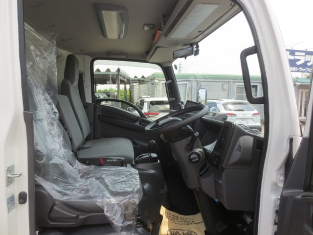 UDトラックス（日産） カゼット 小型 バン 2RG-BPR88AM(108135) 14枚目