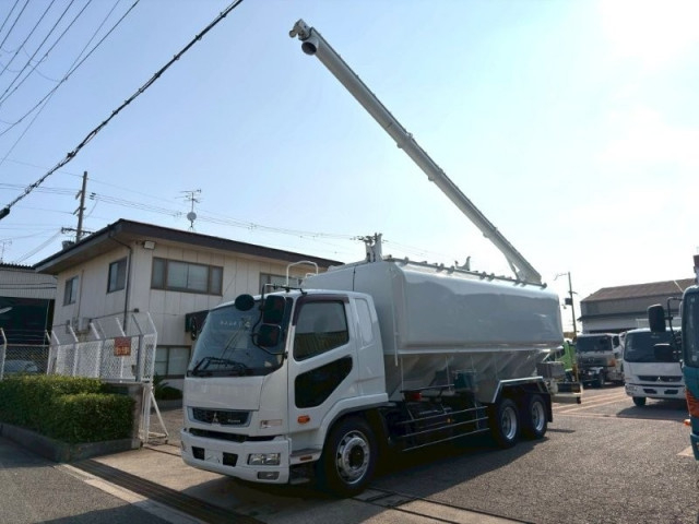 三菱ふそう ファイター 増トン 粉粒体運搬車 2DG-FQ62F(110391) 5枚目