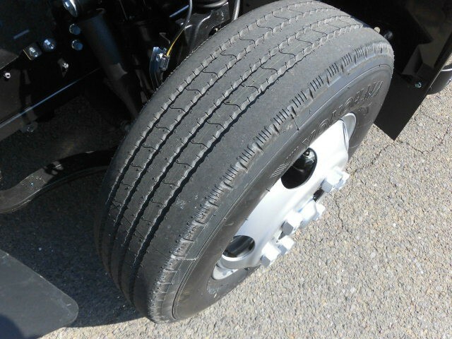 いすゞ エルフ 小型 平ボディ 2RG-NPR88AR(7162) 9枚目