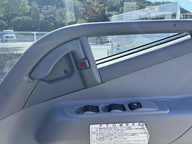 三菱ふそう キャンター 小型 キャリアカー PDG-FE83DN(112877) 40枚目