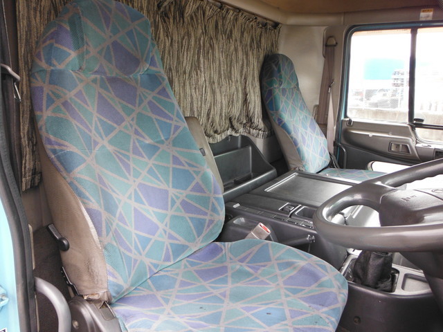 日野 プロフィア 大型 幌車 KL-FN2PWGA(1539) 19枚目