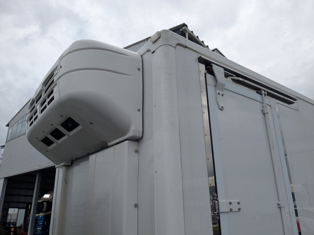 三菱ふそう キャンター 小型 冷蔵冷凍バン 2RG-FEB80(107921) 45枚目