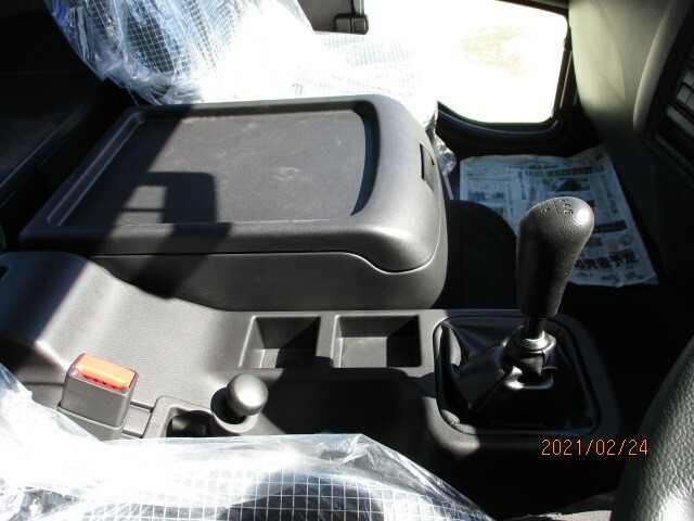 三菱ふそう ファイター 中型 平ボディ（クレーン付） 2KG-FK62F(8836) 42枚目