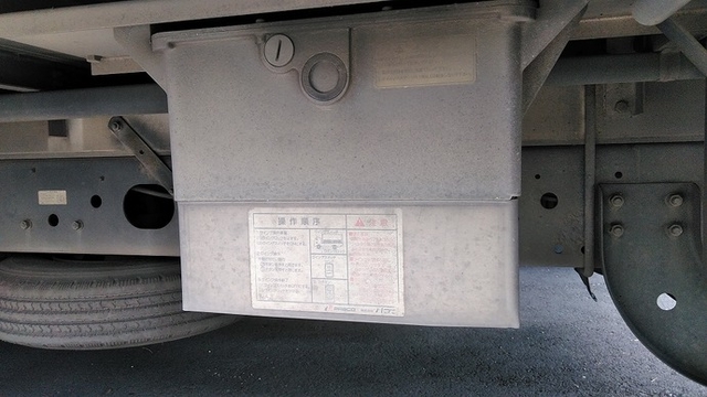 三菱ふそう ファイター 中型 ウィング KK-FK61HL(3349) 16枚目