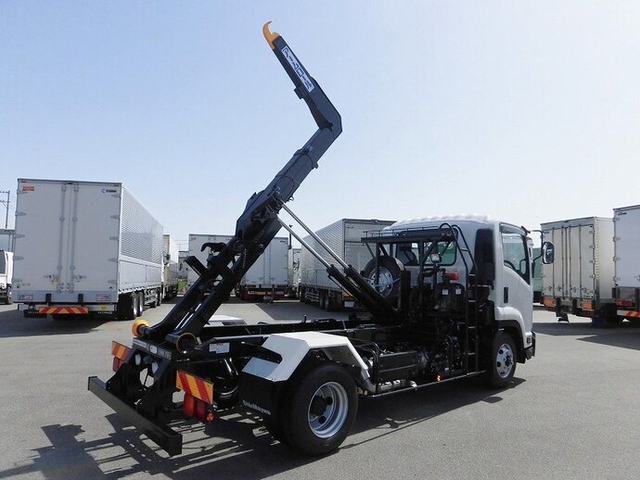 いすゞ フォワード 中型 コンテナ専用車 2PG-FRR90S2(9366) 7枚目
