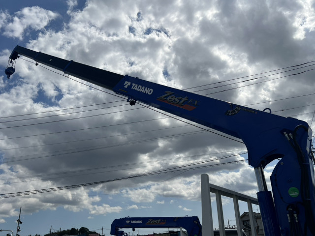 三菱ふそう キャンター 小型 平ボディ（クレーン付） 2RG-FEAV0(105961) 15枚目
