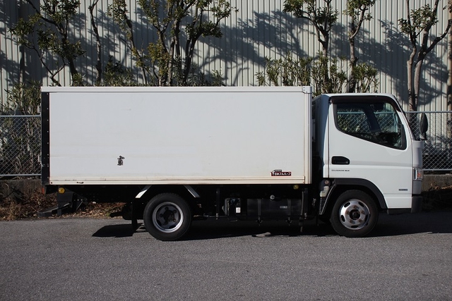 三菱ふそう キャンター 小型 冷蔵冷凍バン TPG-FBA20(77651) 16枚目