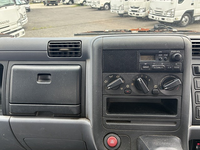 Mitsubishi Fuso canter Small Flat body PA-FE82DE(110099) 39枚目