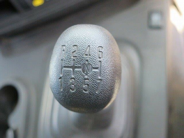 いすゞ ギガ 大型 冷蔵冷凍バン QKG-CYL77BA(27483) 19枚目