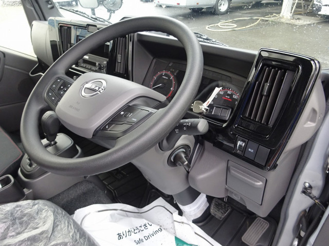 日産自動車 アトラス 小型 平ボディ 3DF-AHR87AF(108125) 36枚目