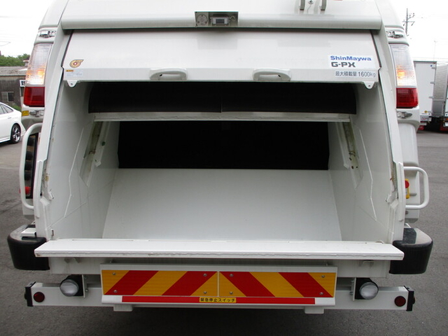 日野 レンジャー 中型 塵芥車（プレス式） 2KG-FC2ABA(9617) 6枚目