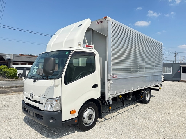トヨタ ダイナ 小型 ウィング 2PG-XZU722(84223) 1枚目