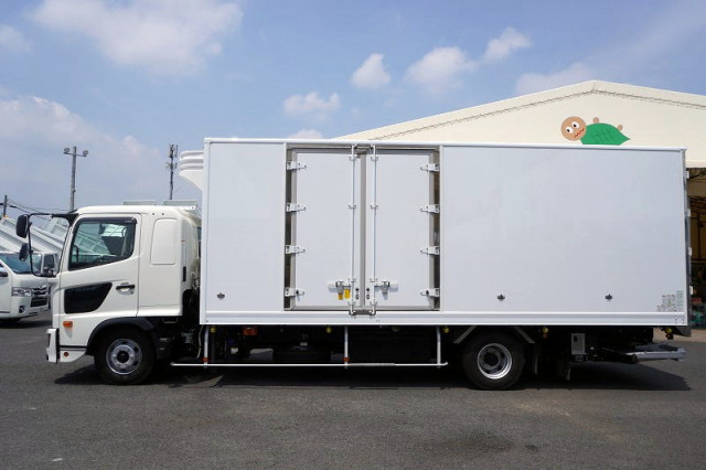 日野 レンジャー 中型 冷蔵冷凍バン 2KG-FD2ABG(108429) 3枚目