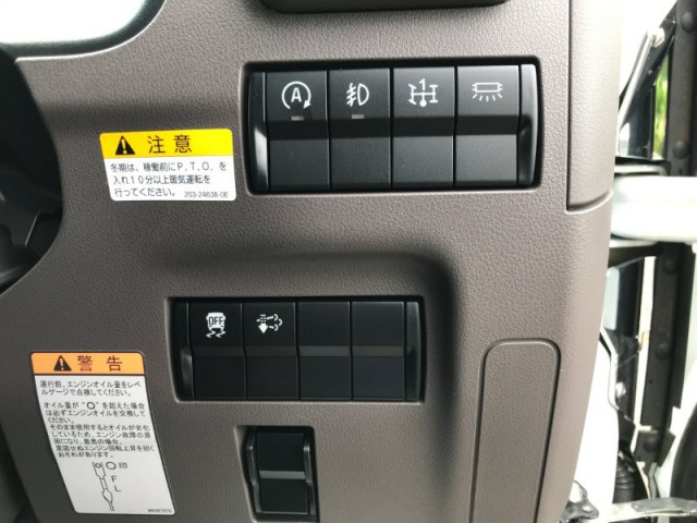 三菱ふそう キャンター 小型 コンテナ専用車 2RG-FBAV0(107928) 12枚目