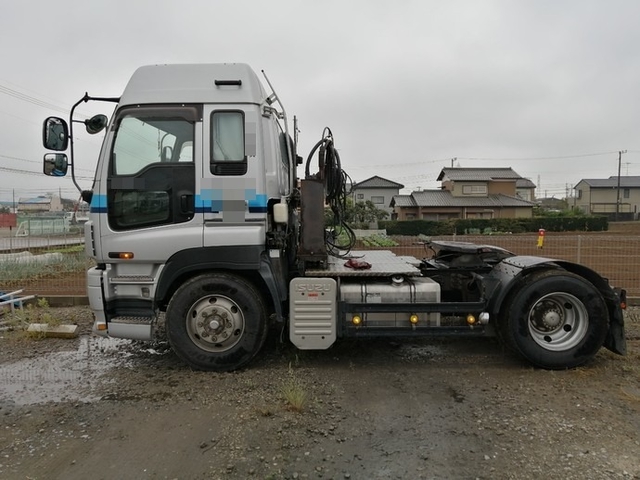 いすゞ ギガ 大型 トラクタ PKG-EXD52E8(3795) 30枚目
