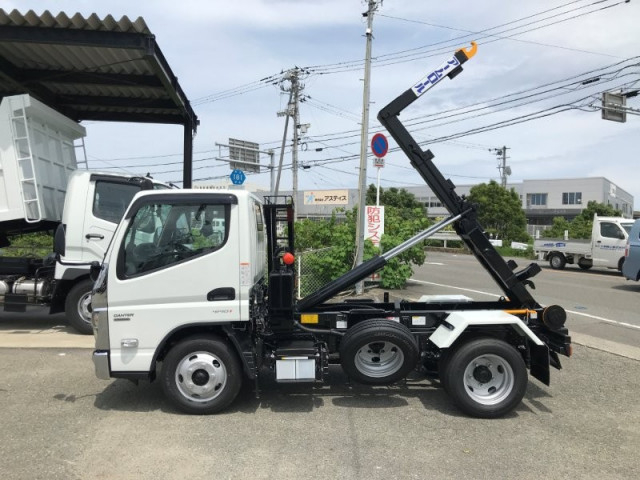三菱ふそう キャンター 小型 コンテナ専用車 2RG-FBAV0(107929) 5枚目