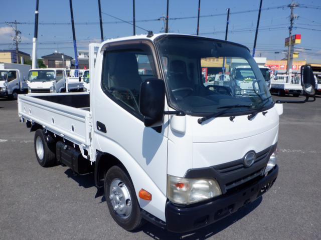 日野 デュトロ 小型 平ボディ SKG-XZU600M(112986) 5枚目