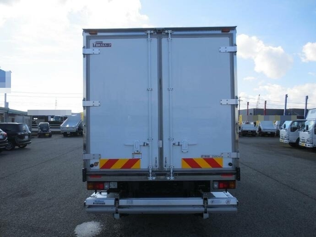 Hino dutro Small Freezer box_body TKG-XZU722M(8865) 6枚目