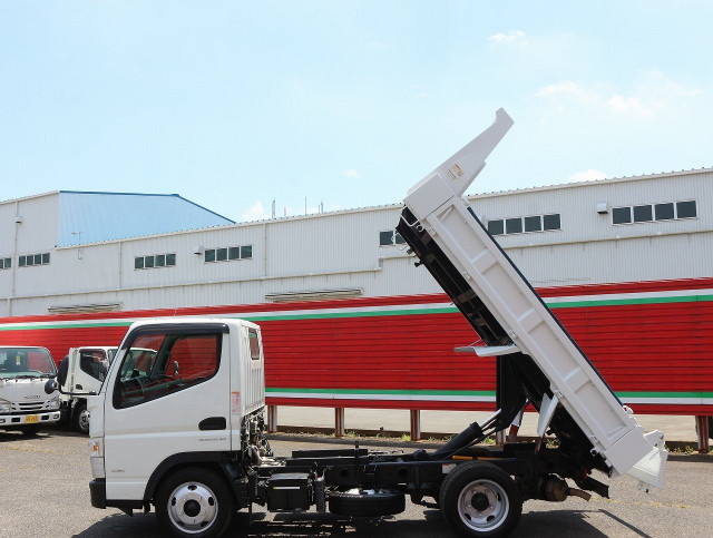 三菱ふそう キャンター 小型 土砂ダンプ TPG-FBA30(109366) 24枚目