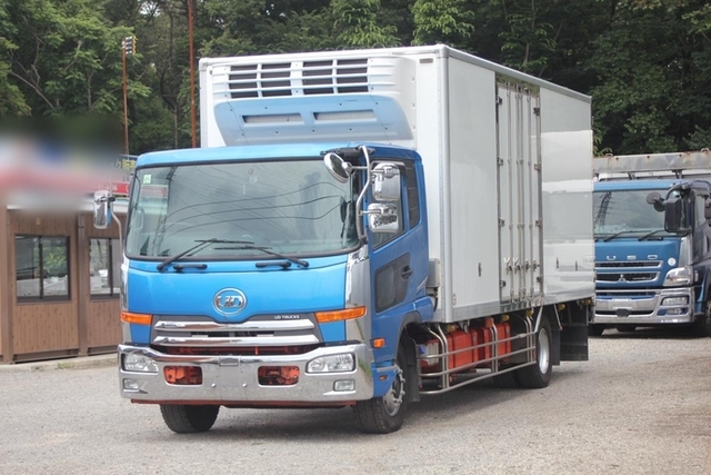 UDトラックス（日産） コンドル 中型 冷蔵冷凍バン QKG-PK39CH(11807) 3枚目