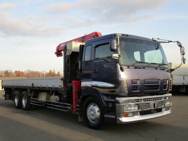 いすゞ ギガ 大型 平ボディ（クレーン付） PDG-CYY77V8(7752) 3枚目