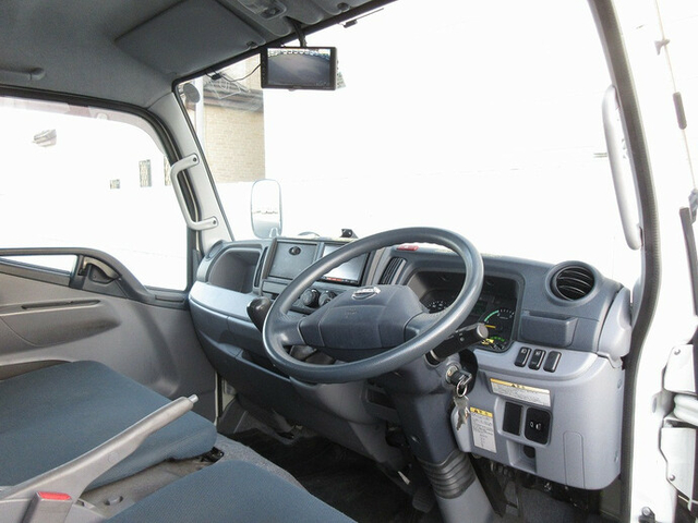 日産自動車 アトラス 小型 バン TKG-FEA5W(9232) 36枚目