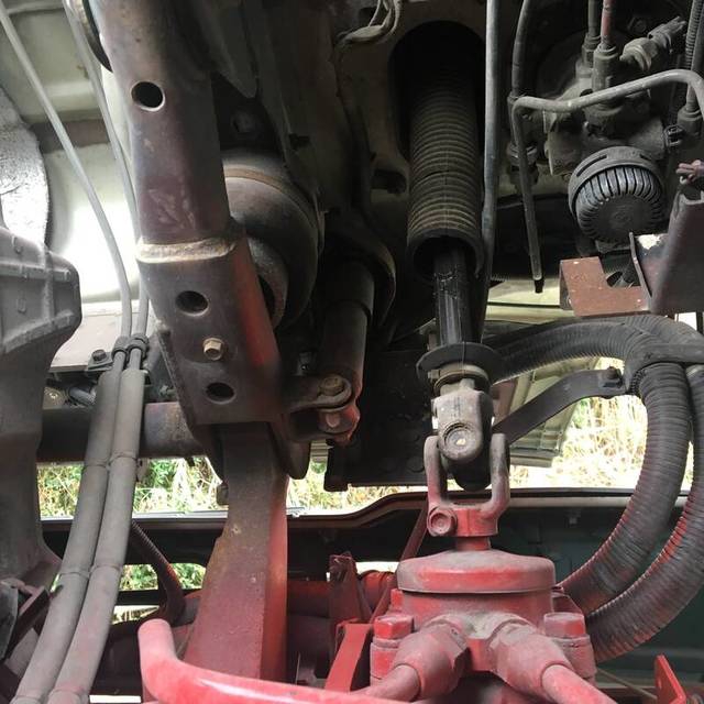 いすゞ ギガ 大型 土砂ダンプ PDG-CXZ77K8(2483) 28枚目