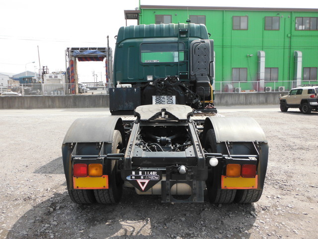 いすゞ ギガ 大型 トラクタ PDG-EXD52D8(3409) 5枚目