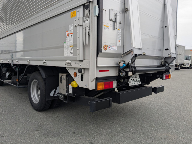 Mitsubishi Fuso canter Small Wing body 2RG-FEB50(107320) 6枚目