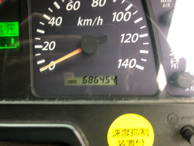 いすゞ ギガ 大型 タンクローリー PDG-CYY77V8(5595) 37枚目