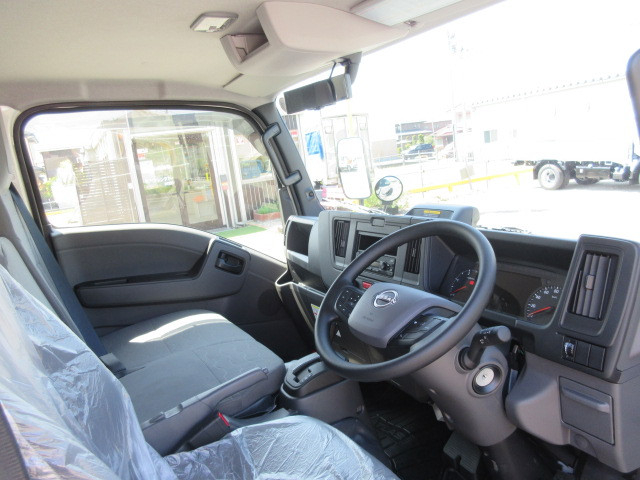 日産自動車 アトラス 小型 Wキャブ 3DF-AHR87AF(113595) 14枚目