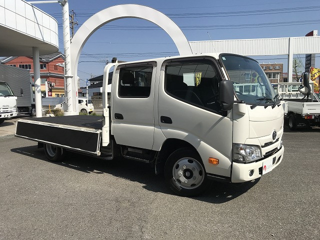 トヨタ ダイナ 小型 Wキャブ 2RG-XZU655(103391) 10枚目