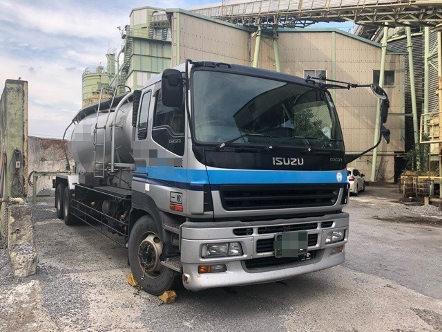 いすゞ ギガ 大型 特装車・その他 PJ-CYM51V6(3680) 10枚目