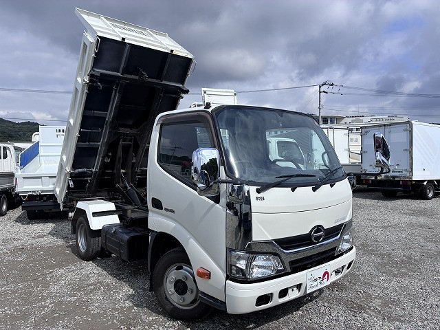 日野 デュトロ 小型 土砂ダンプ TKG-XZU610T(111974) 3枚目