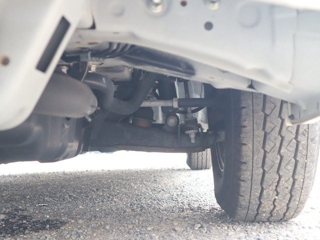 トヨタ ハイエース 小型 バン CBA-TRH214W(89408) 32枚目