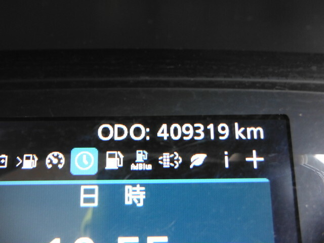 UDトラックス（日産） クオン 大型 ウィング 2PG-CG5CA(31549) 24枚目