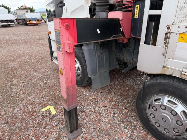 UDトラックス（日産） クオン 大型 平ボディ *********(105553) 12枚目