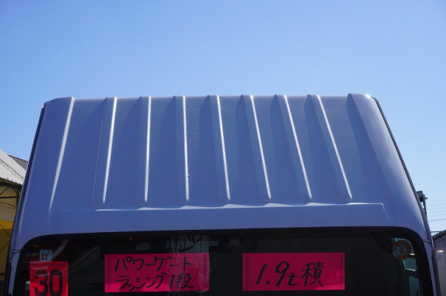 マツダ タイタン 小型 バン TRG-LJR85AN(113783) 17枚目