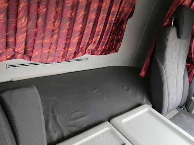 UDトラックス（日産） クオン 大型 ウィング QPG-CG5ZA(39343) 23枚目