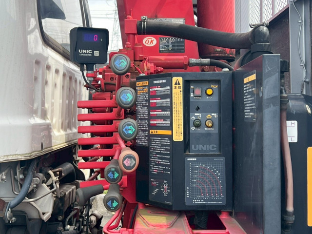 いすゞ フォワード 増トン 平ボディ（クレーン付） LPG-FTR90S2(109659) 19枚目